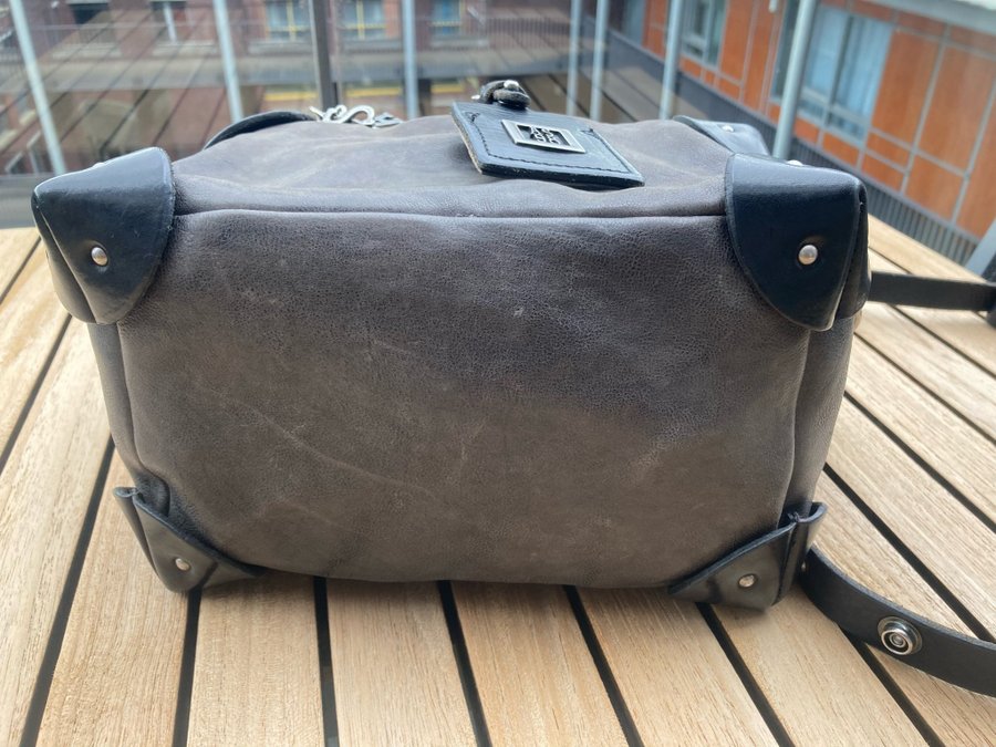 AS98 Siena bag in grey Italian quality leather