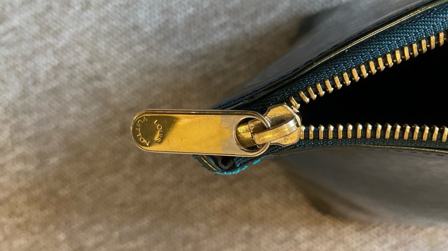 Louis Vuitton Bellevue GM