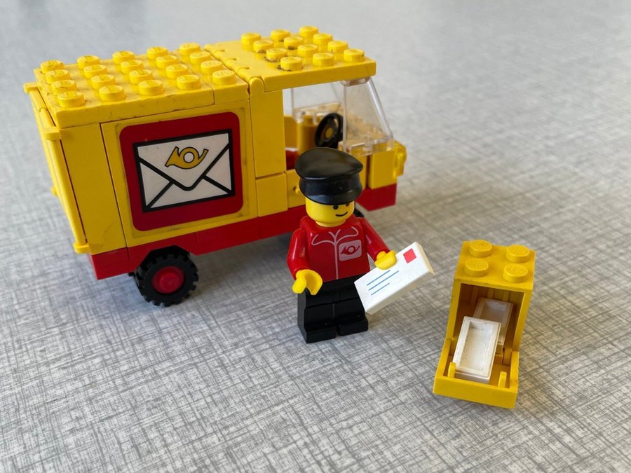 Lego retro set 6651-1 - Post Office Van (1981)