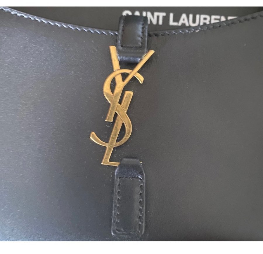 YSL väska- Mini LE 5 À 7