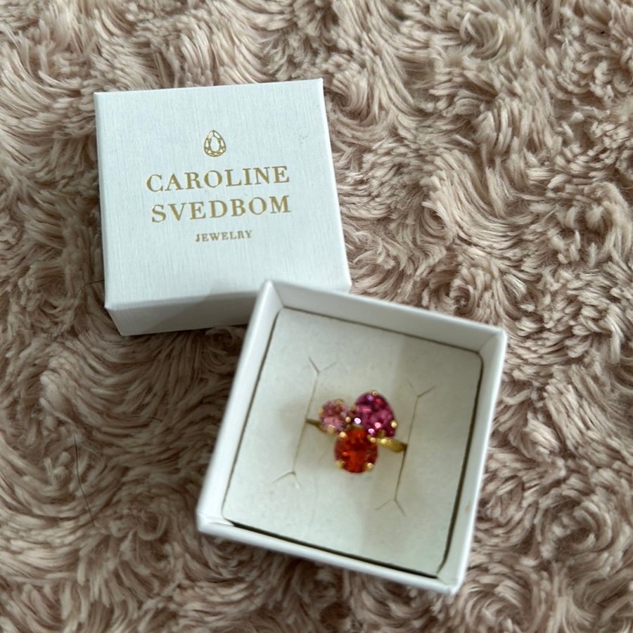 Caroline Svedbom Colette ring