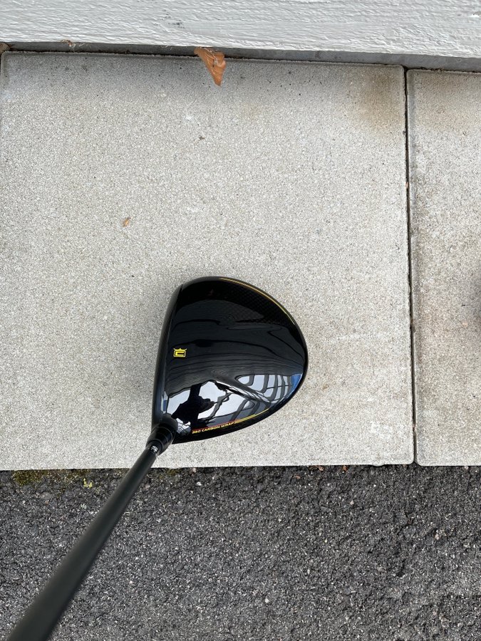 Cobra King SZ Driver 105° med Hzrdus Smoke 60g S-svingvikt