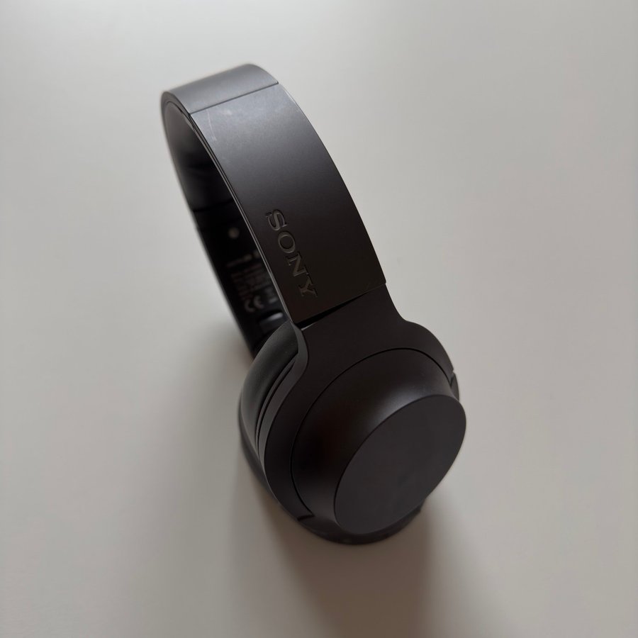 Sony hörlurar WH-H900N
