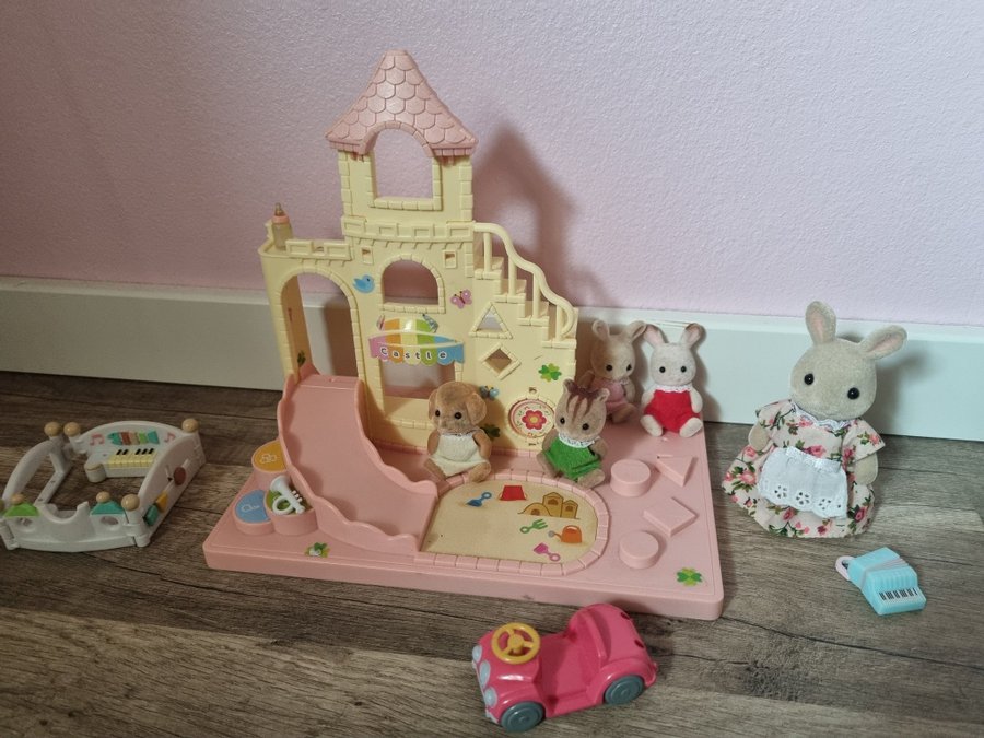 Sylvanian Families Lekplats med Tillbehör