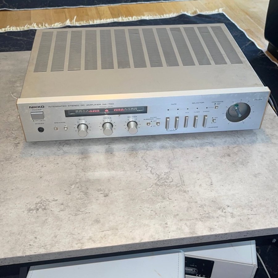 NIKKO DC amp NA-700