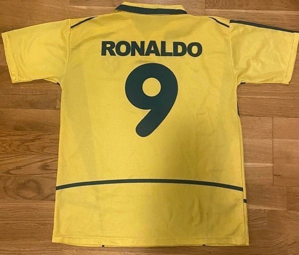 Ronaldo 9 Fotbollströja (Size M)