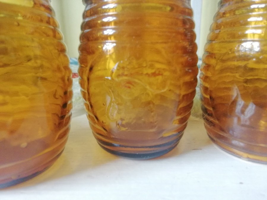 6 retro glas /snapsglas Bärnstensfärgade tunnor med motiv på tuppar