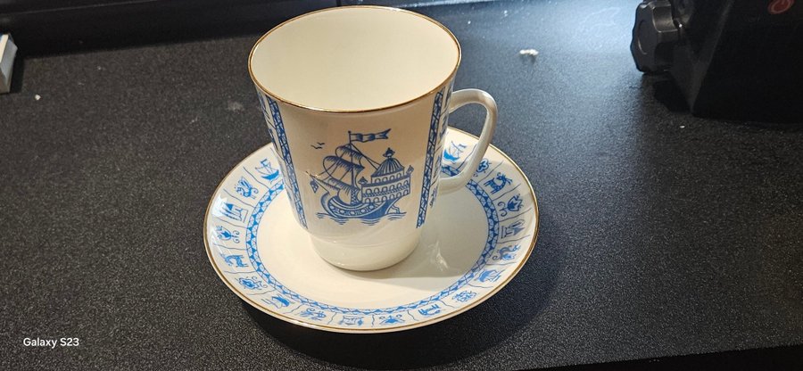 Kaffekopp från Lomonosov Imperial Porcelain Factory -USSR