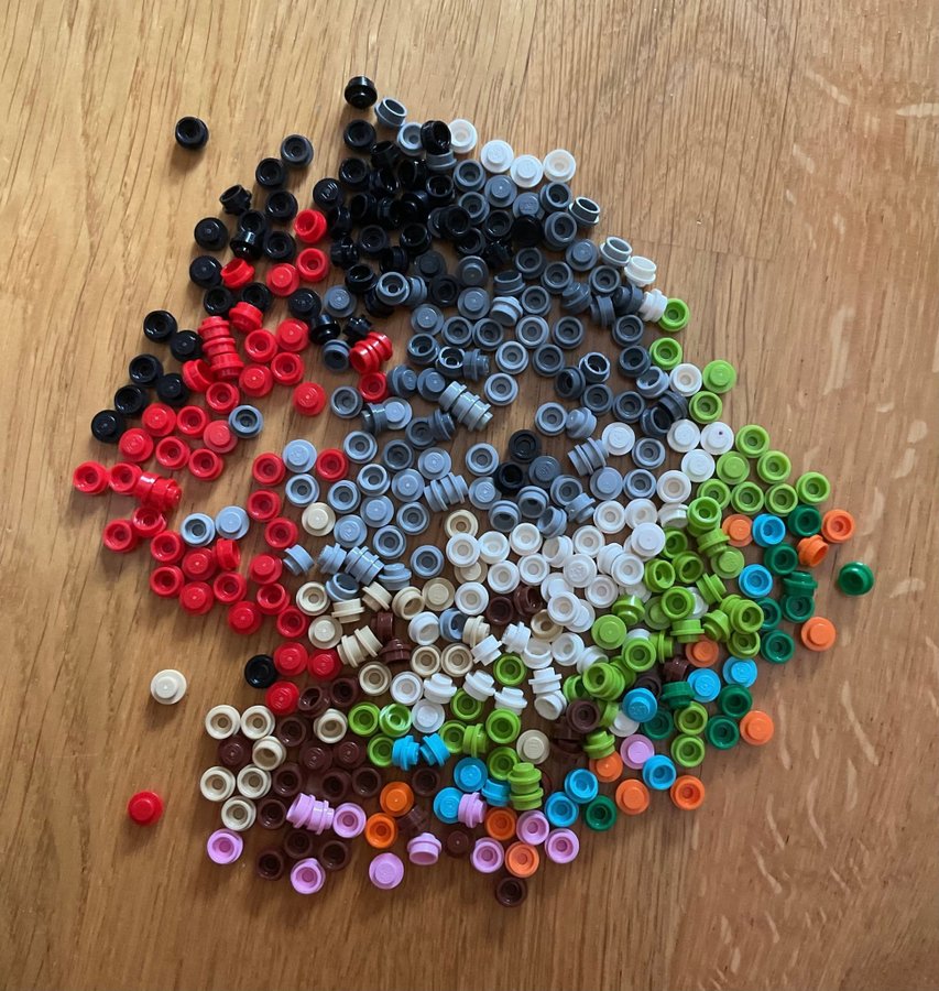 LEGO - Små runda platta i olika färger
