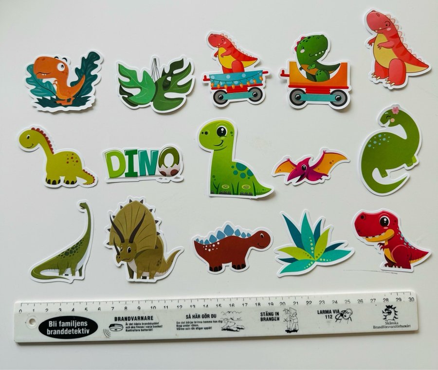 Dinosaurier klistermärken stickers 35 stycken!