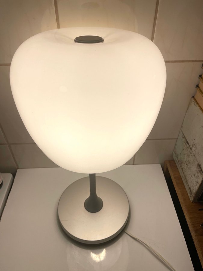 Stor bordslampa Althorn Ikea retro