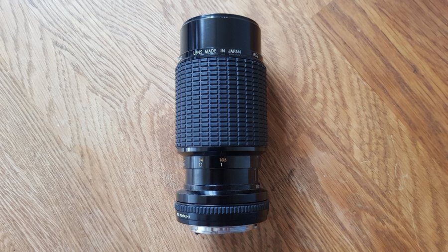 SIGMA ZOOM-kll Kameraobjektiv 1:45 f=70-210MM Multi-Coated Ø 52mm