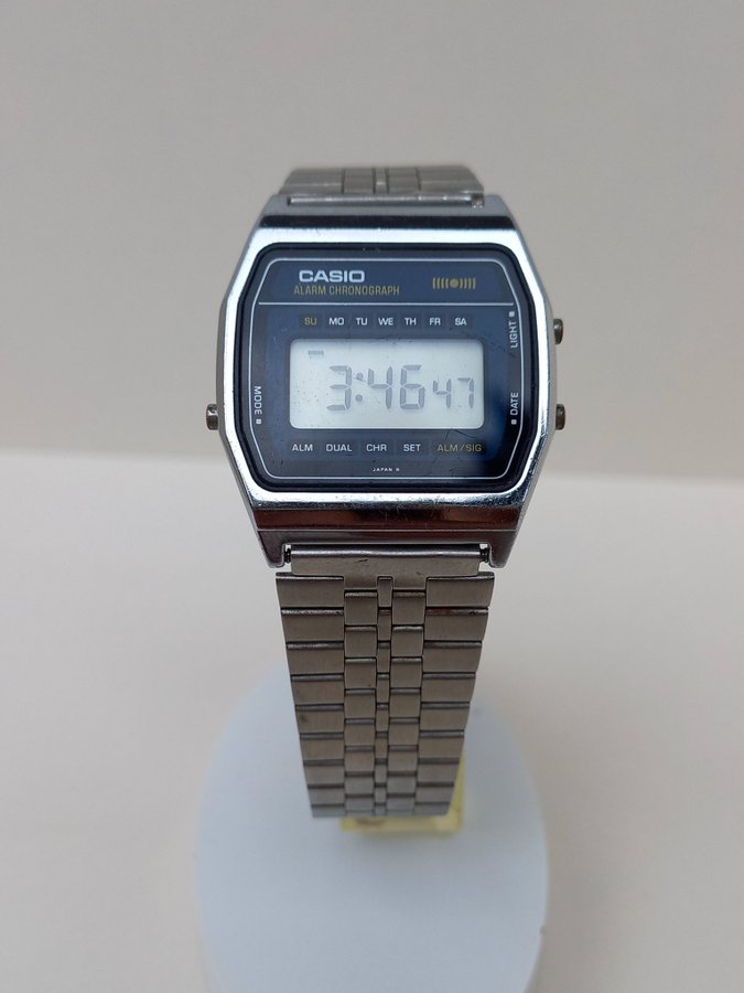 CASIO A-661 MODULE 237 JAPAN LCD QUARTZ WATCH FROM 80S