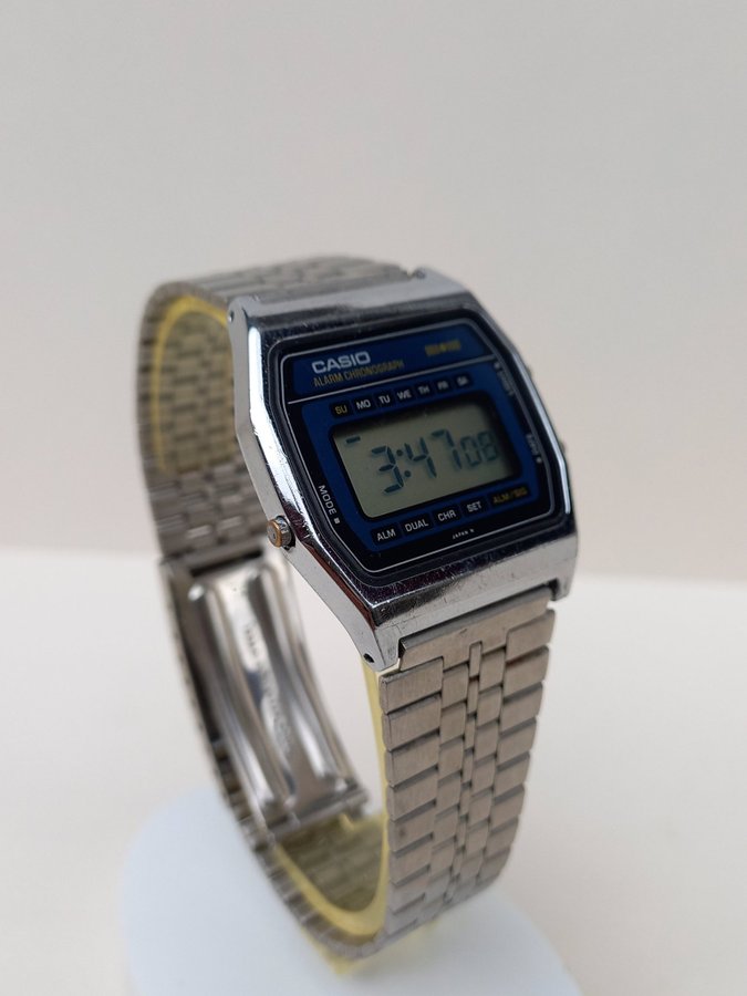 CASIO A-661 MODULE 237 JAPAN LCD QUARTZ WATCH FROM 80S