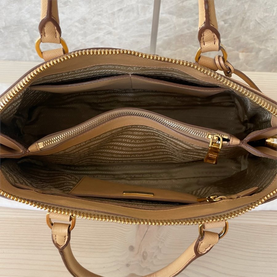 Prada Saffiano Lux Large Promenade Bag