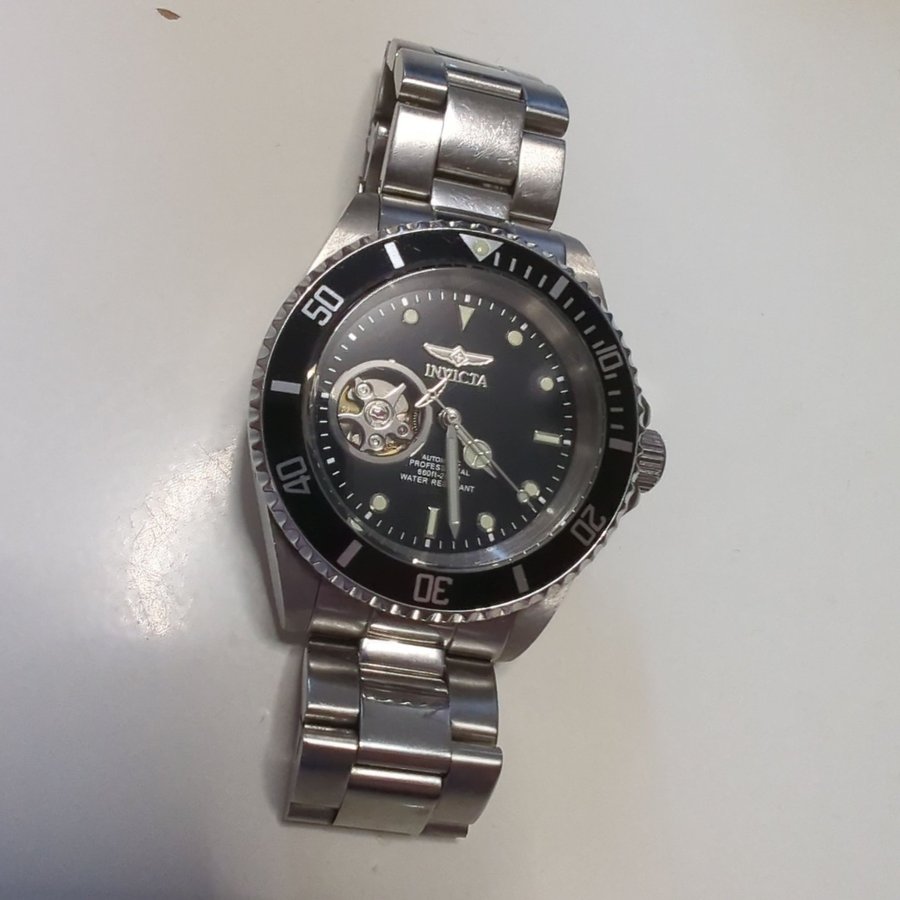 Invicta pro diver svart