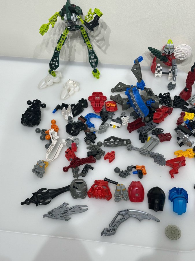 Lego bionicle - blandat parti - reservdelar