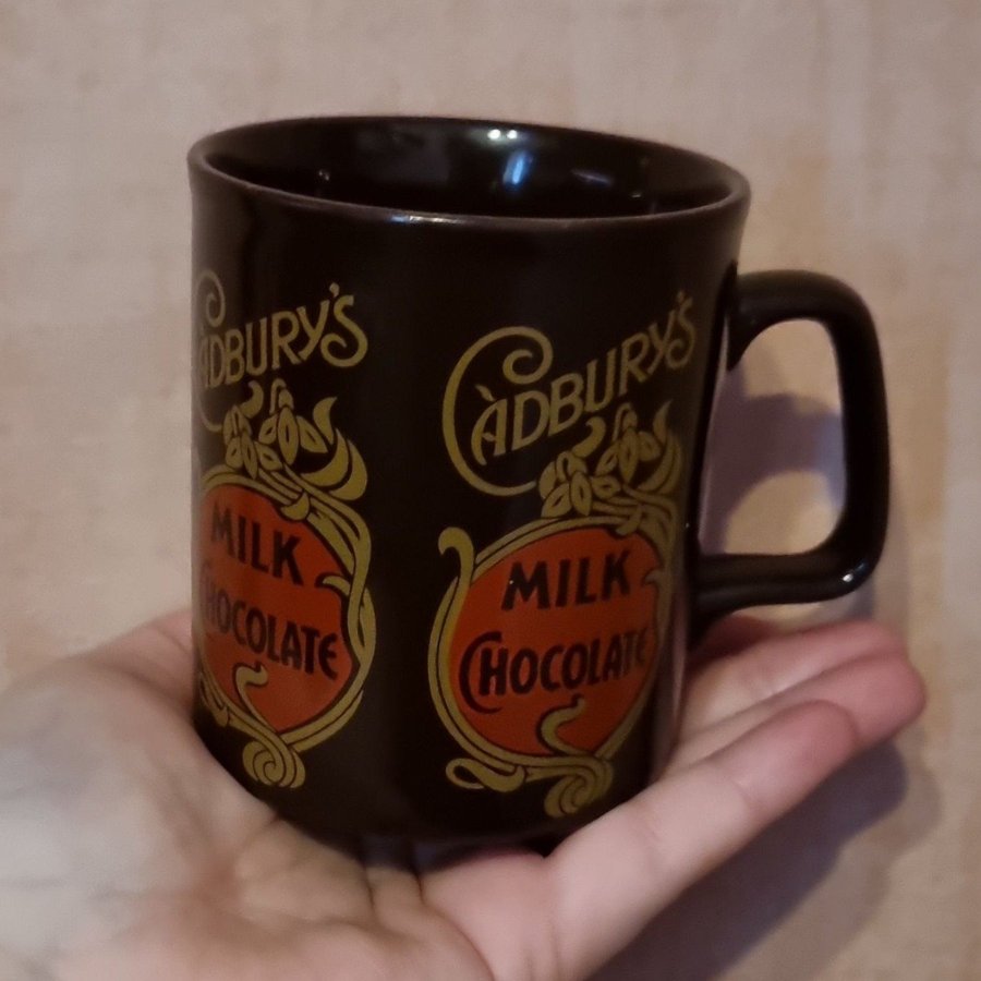 Vintage Cadbury's Milk Chocolate mugg i Art Nouveau stil 1990