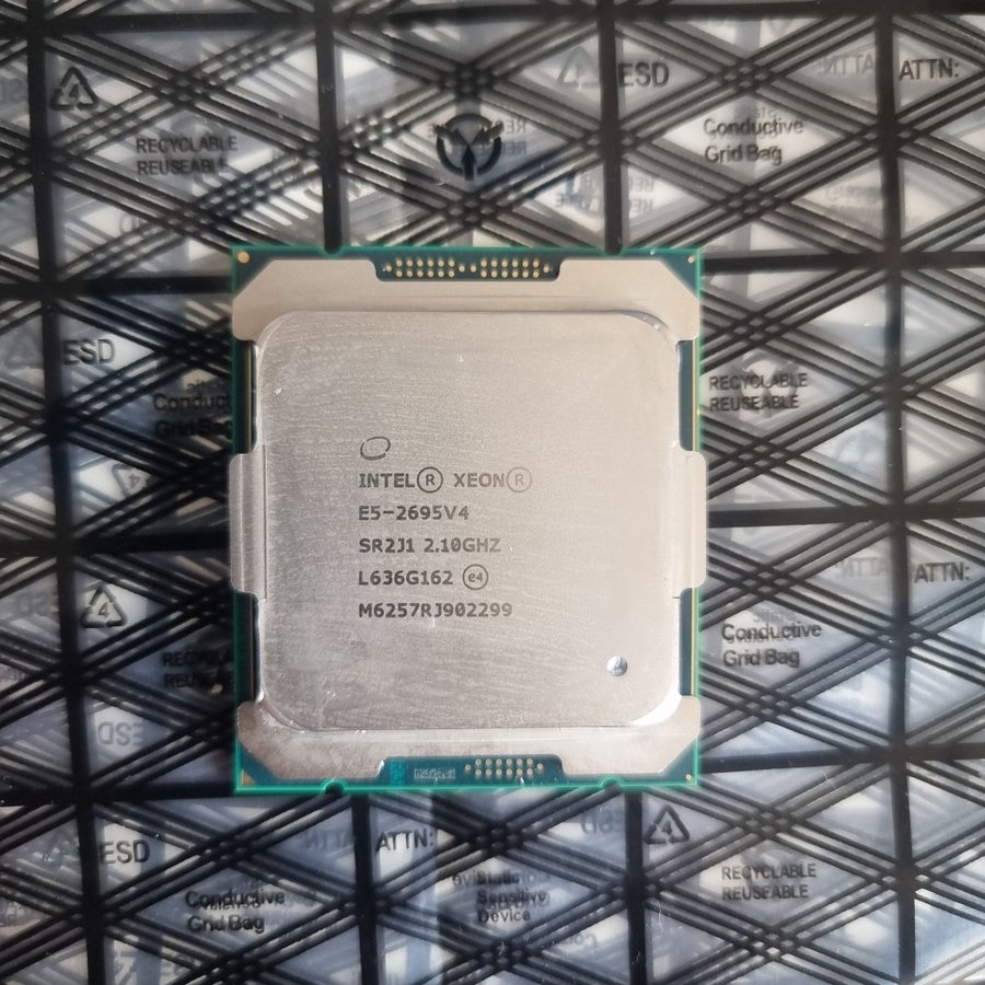 Intel Xeon E5-2695 V4 21GHz 45MB 18C 36T SR2J1 LGA 2011-3 CPU Processor