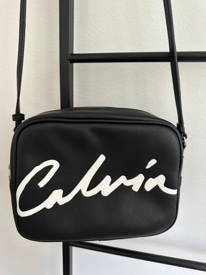 Kameraväska Calvin Klein