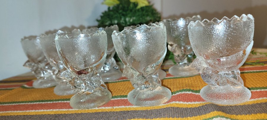 Äggkoppar 9st Glas Kykling Reliefmönster Fransk Glas Ägg Påsk Tradition Toppski