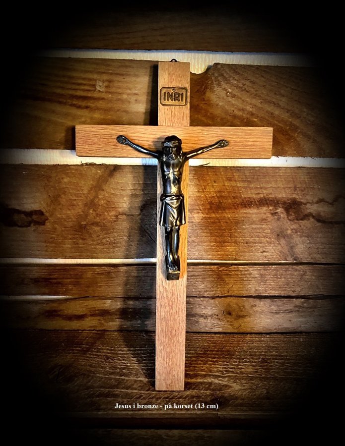 * Jesus i bronze - på korset (13 cm)