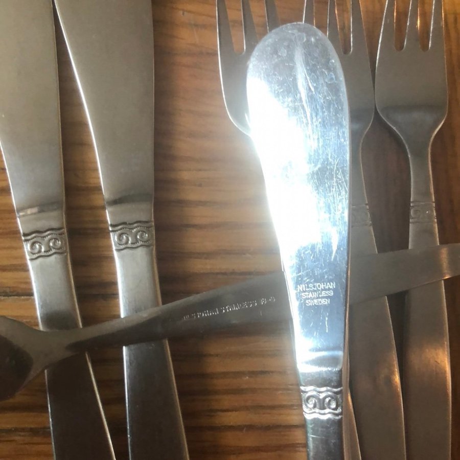 3+4 smörkniv + plockgaffel kniv gaffel sessan Nils Johan