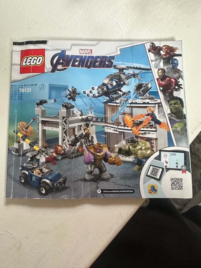 LEGO Marvel Avengers 76131 - The Avengers Compound