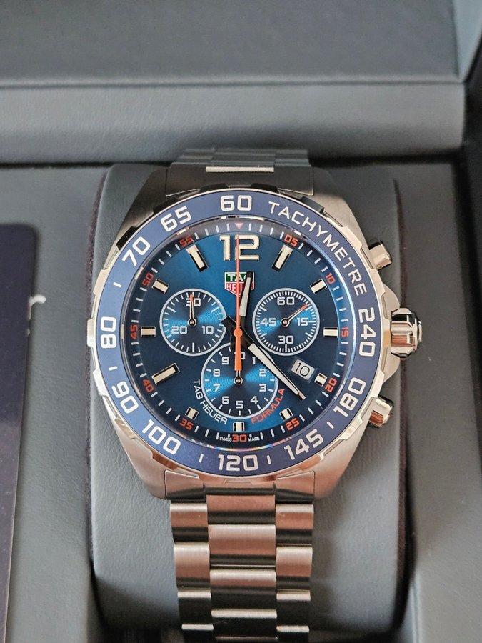 TAG Heuer Formula 1 Chronograph - Blå urtavla