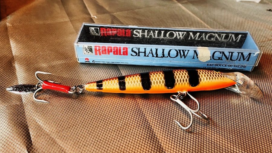 Rapala Magnum 14 cm cm / 36 gr med lock sked