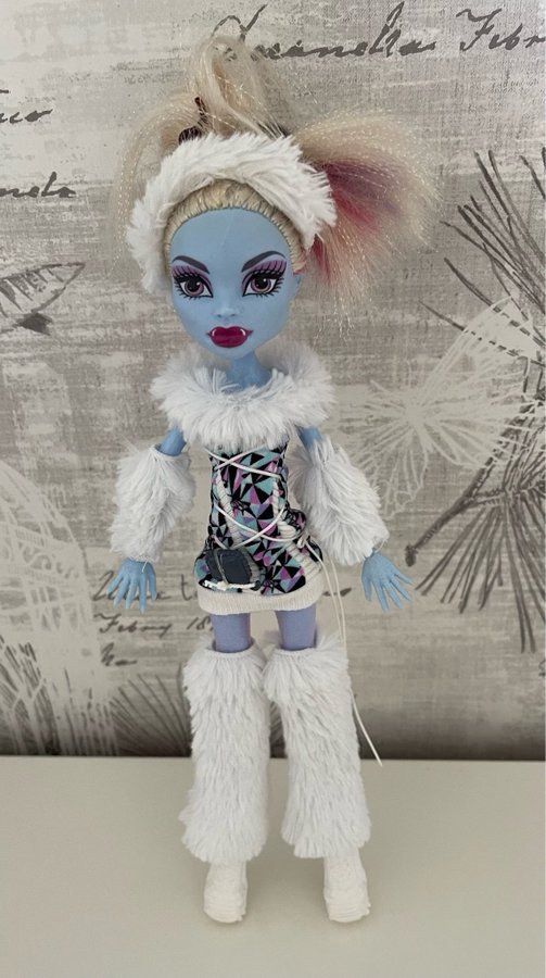 Monster High docka