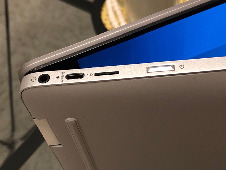 HP Chromebook X360 (14a-ca0010no) Pekskärm