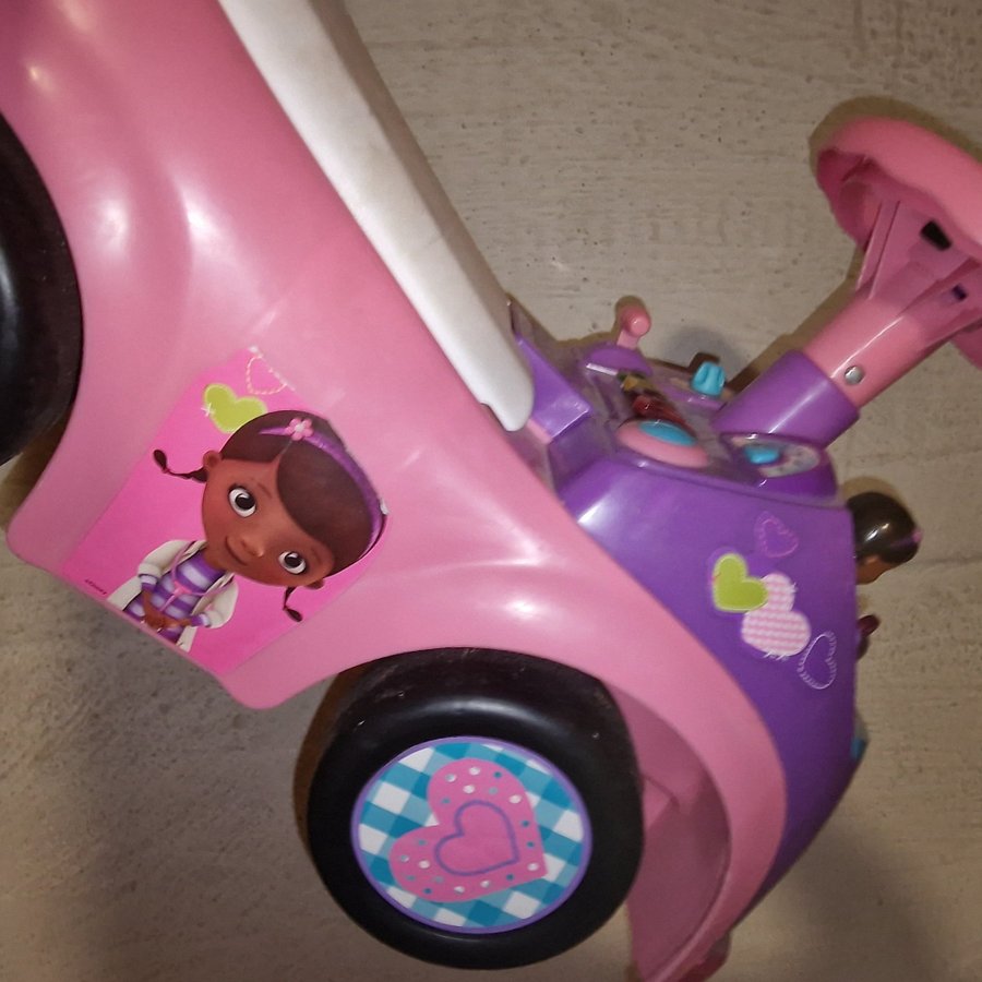 Disneys Doc McStuffins åkleksak Snälla musik låter lyser upp 