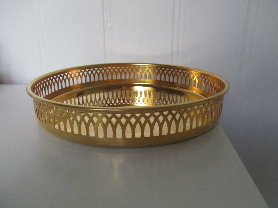 Vintage Scandia Guld rund bricka belagt med 24 karat guld