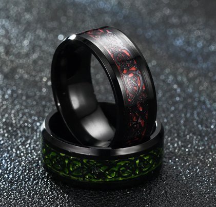 Black ring with green and black dragon inserts Size 8 (182mm)