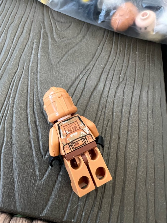Star wars Lego minifigur Clone Trooper Phase 2 - Geonosis Camouflage Scowl