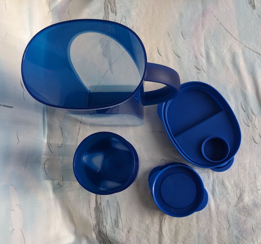 Tupperware Outdoor Kanna + 2 glas demoex