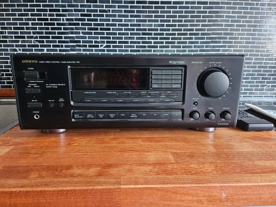 Super velholdt Onkyo TX-SV515PRO 51 kanaler