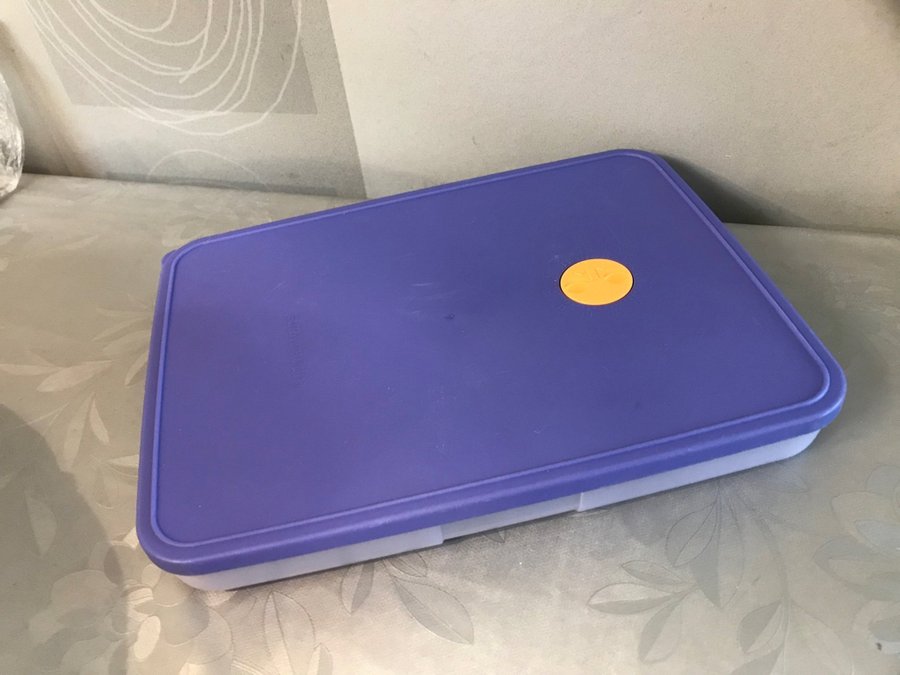 Tupperware Memo låda lila demoex