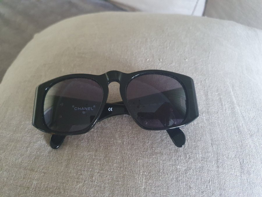 CHANEL Solglasögon Sunglasses