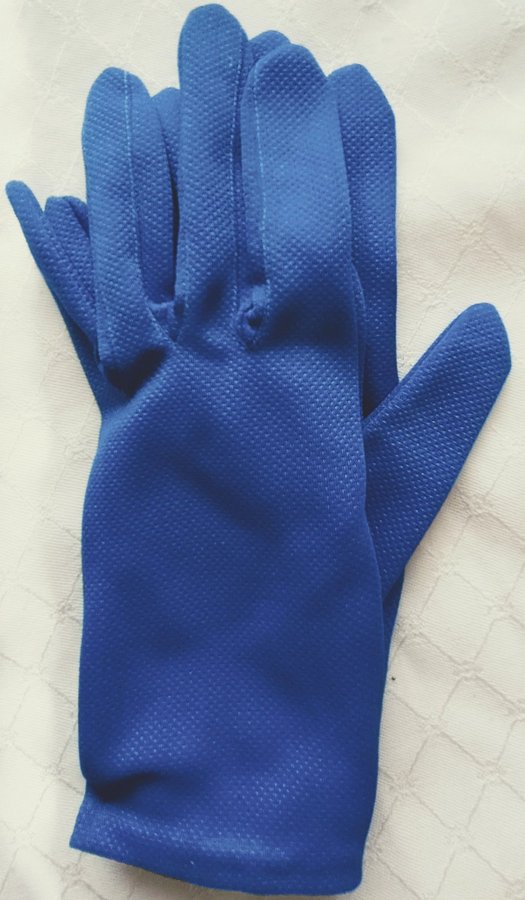Nya blå nylon handskar från 60- talet prislappen kvar