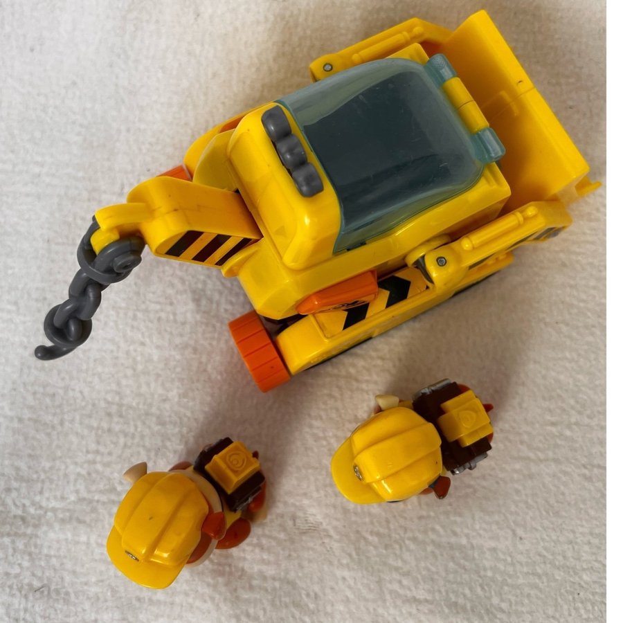 2 Rubble figurer ur Paw Patrol med Rubble's Bulldozer