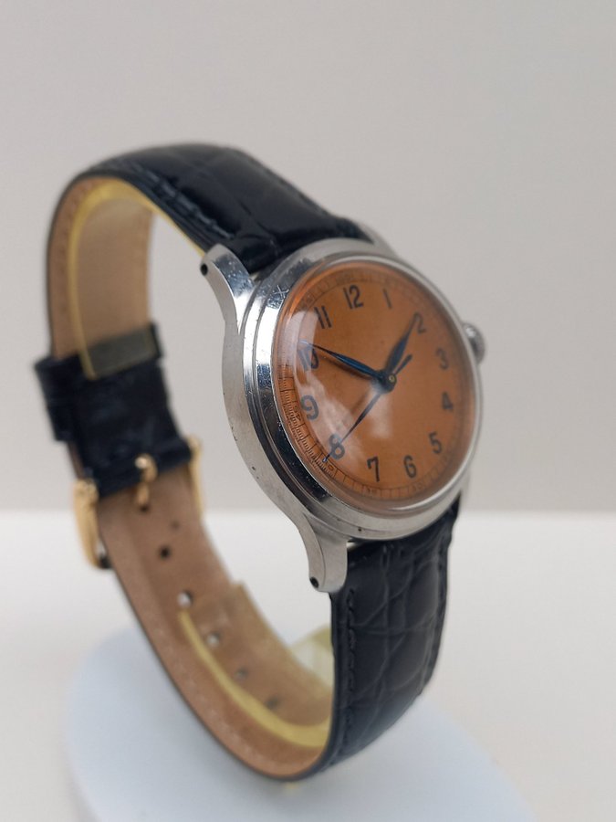 Vintage nice Unbranding Military Watch with Orange Dial