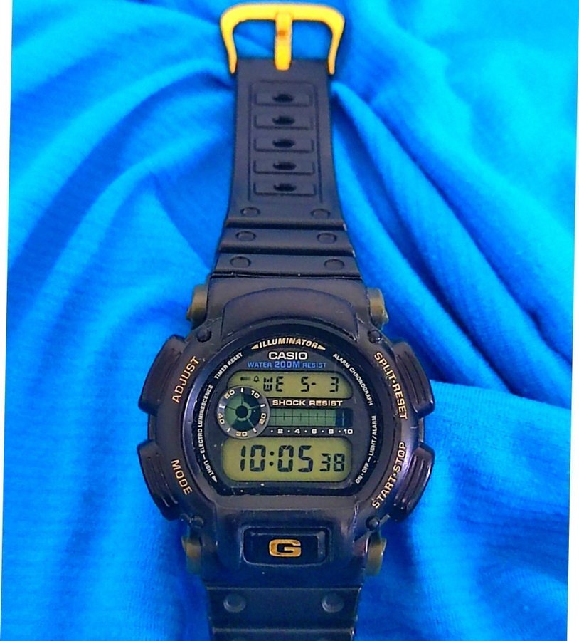 JDM Casio gshock first DW9000 made in japan 1989