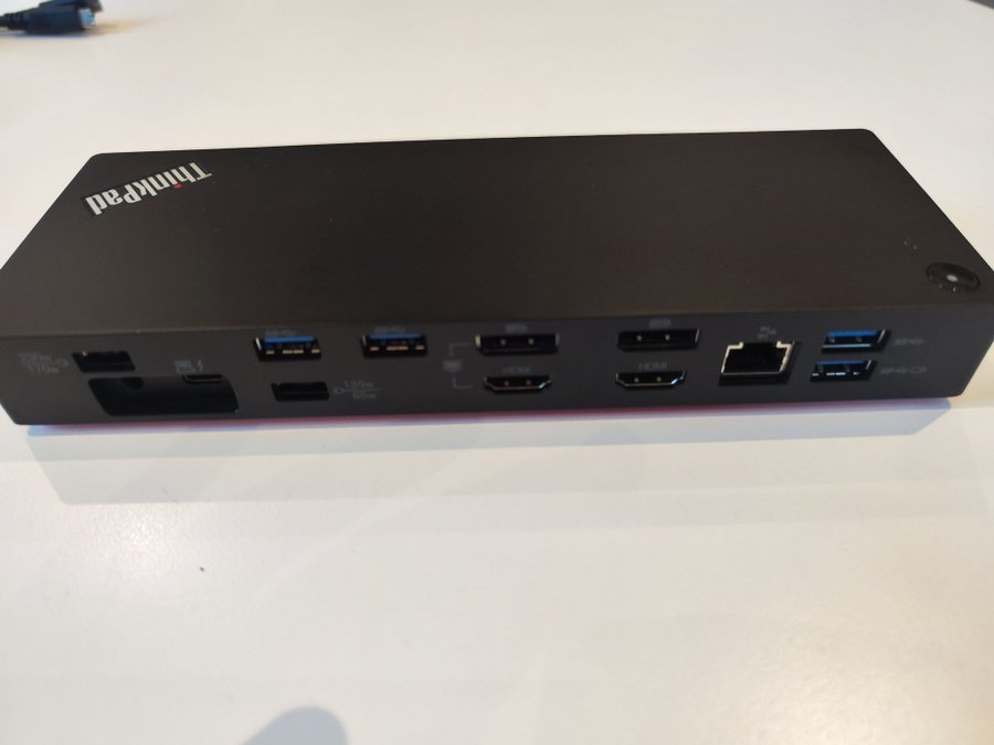 Lenovo ThinkPad Thunderbolt 3 Dock Gen 2