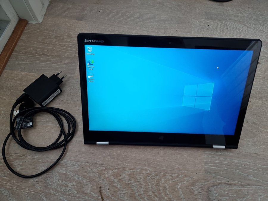 Lenovo Yoga 700 14isk trasig ladningsport