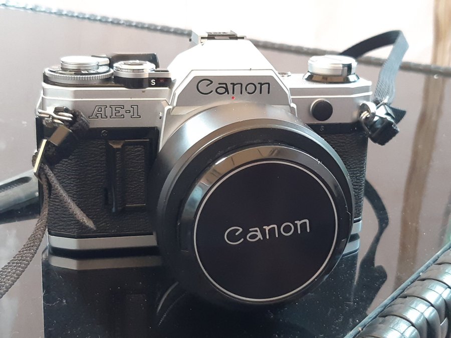 Canon AE-1