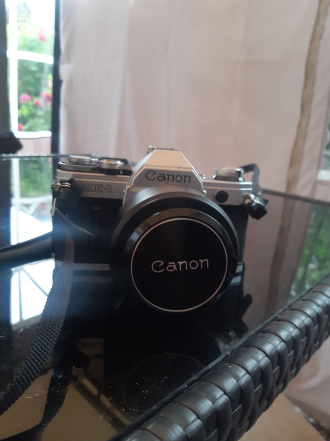 Canon AE-1