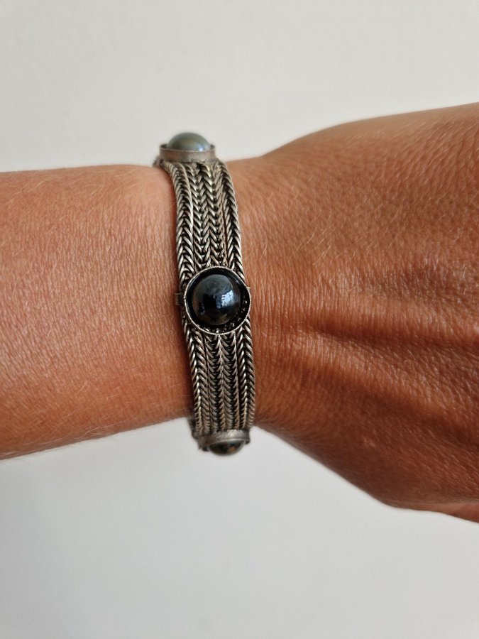 SILVER 925 ARMBAND MED ONYX STENAR OCH DETALJER - Finland