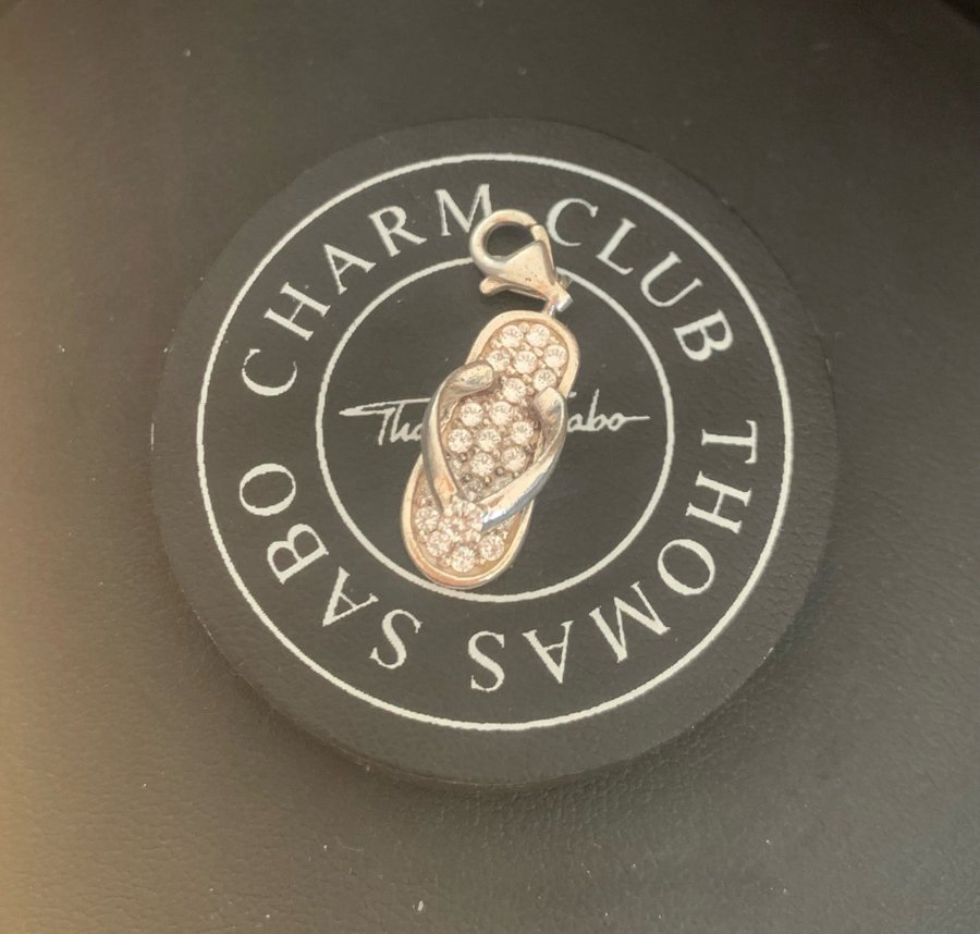 Thomas Sabo charm / berlock flip-flop / slipper med cubic zirconia stenar